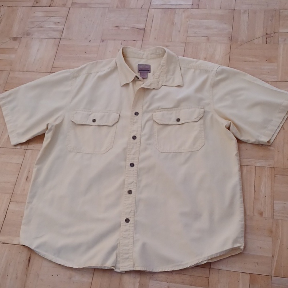 Northeast outfitters men's shirt size large 100 percent cotton